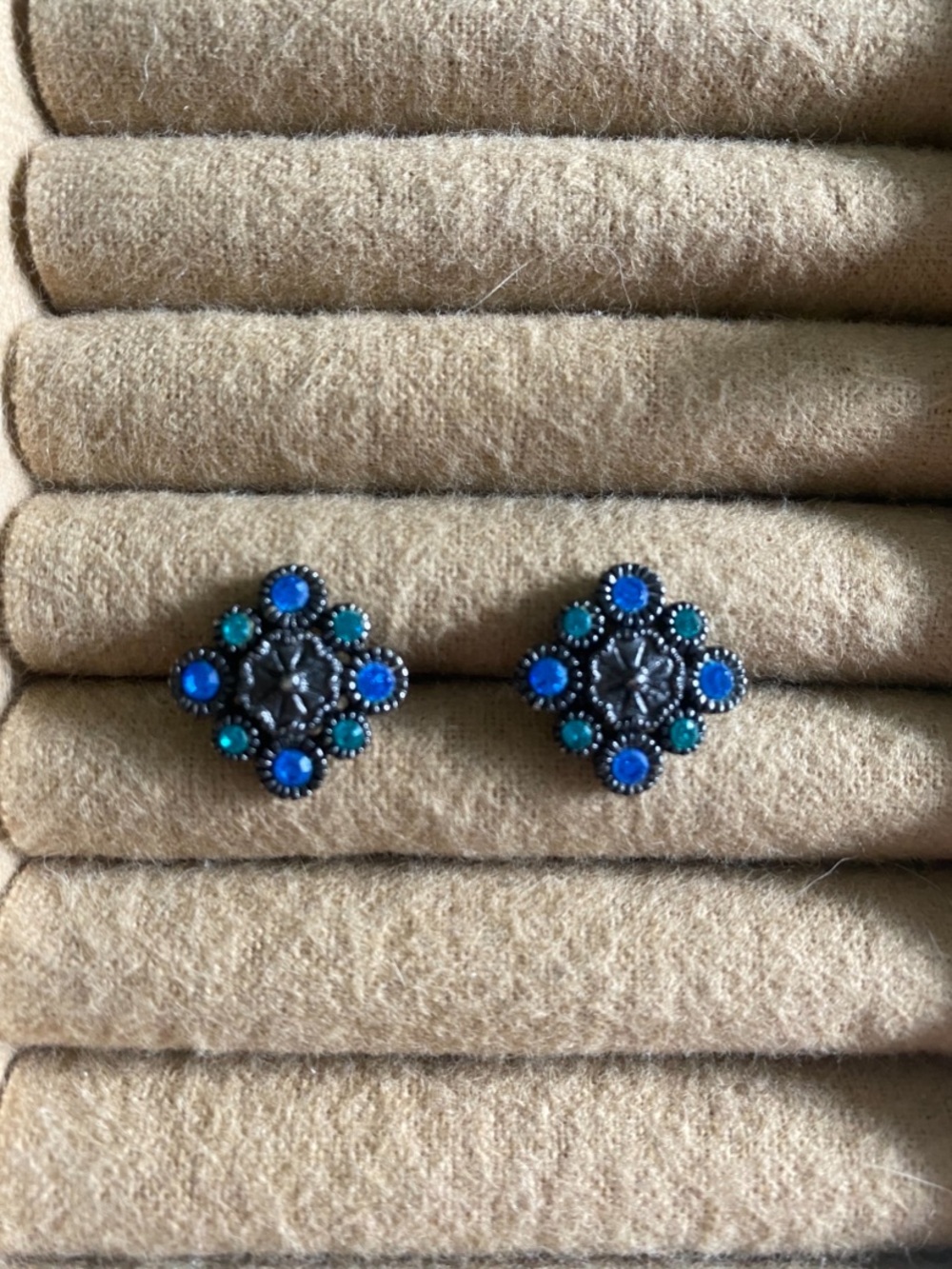 1928 Blue and Teal Floral Motif Stud Earrings